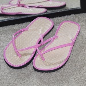 Sandals size 7W‼️